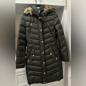 MICHAEL Michael Kors faux-fur-trim hooded down puffer coat